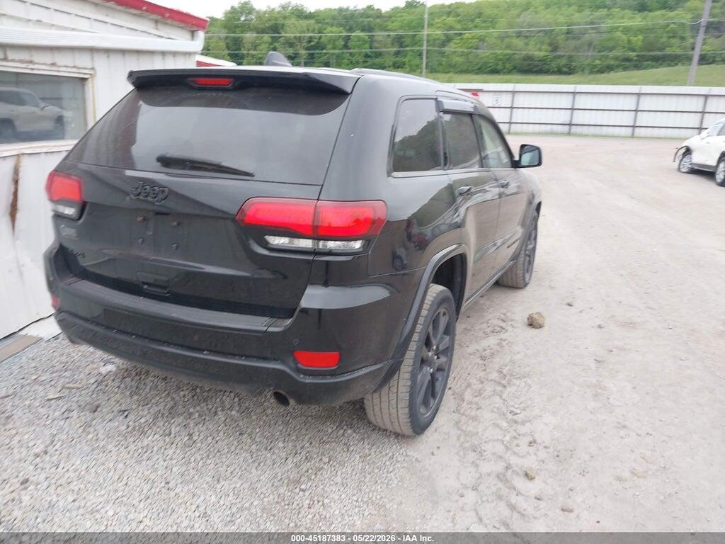 1C4RJFAG4HC720334 2017 JEEP GRAND CHEROKEE photo no. 4