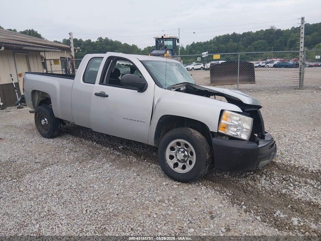 1GCRCPEX6BZ378495 2011 CHEVROLET SILVERADO 1500 photo no. 1