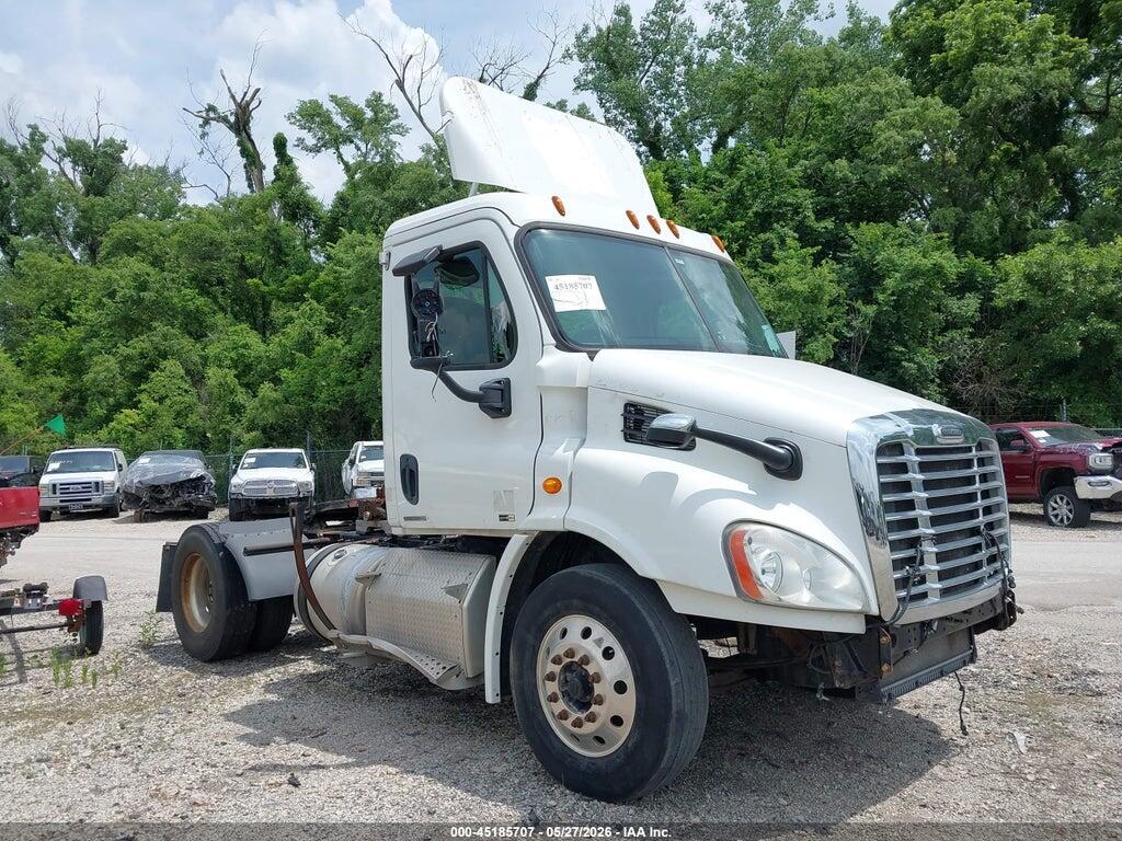 1FUBGADV2CSBS4923 2012 FREIGHTLINER CASCADIA 113 photo no. 1