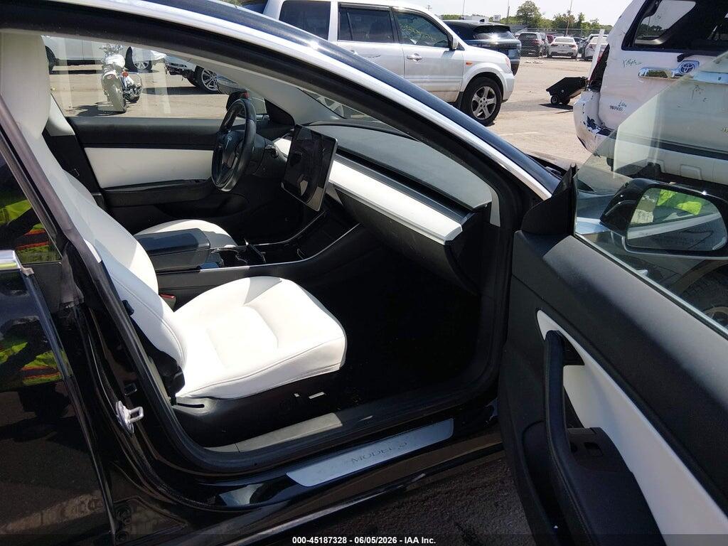 5YJ3E1EA4KF323543 2019 TESLA MODEL 3 photo no. 5