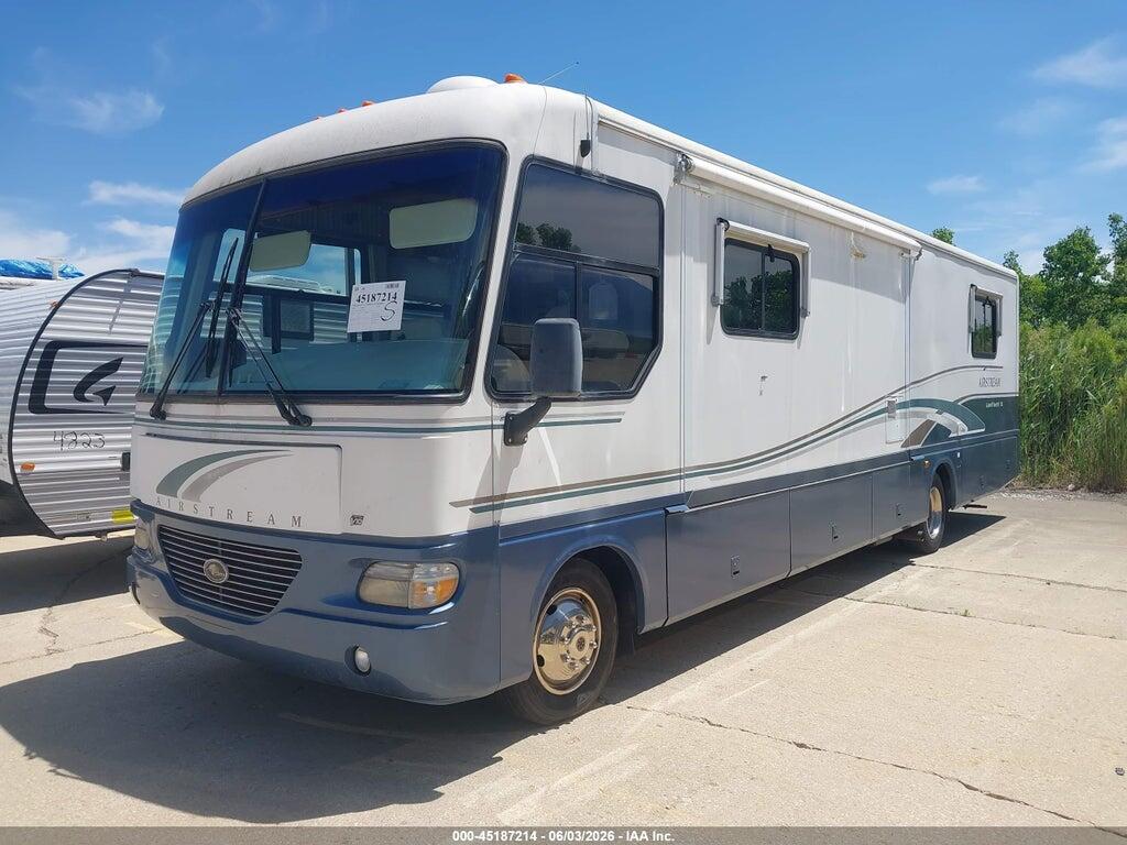 3FCNF53S8XJA15224 1999 FORD F550 photo no. 2