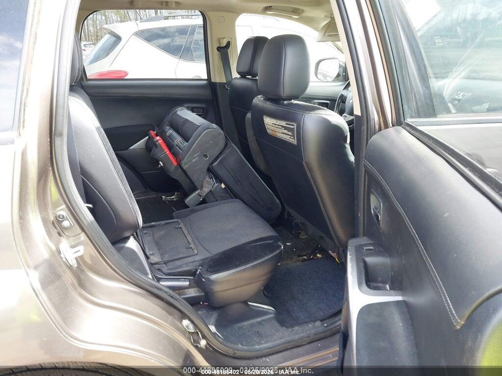 JA4AS3AW7DU010228 2013 MITSUBISHI OUTLANDER photo no. 8