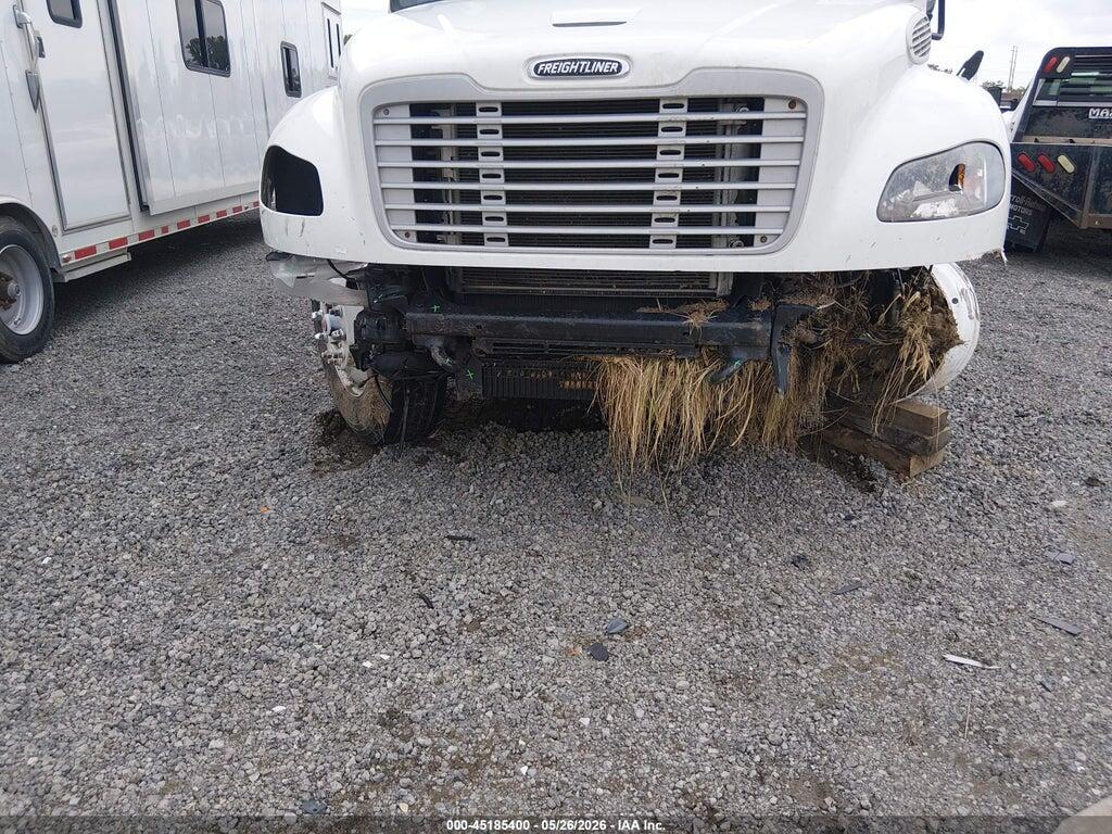 3ALACWFC9JDJP1004 2018 FREIGHTLINER M2 106 photo no. 11