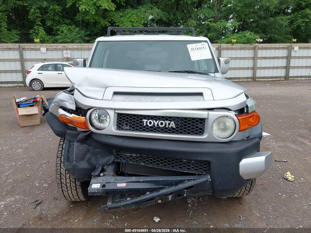 JTEZU11F570014342 2007 TOYOTA FJ CRUISER photo no. 12