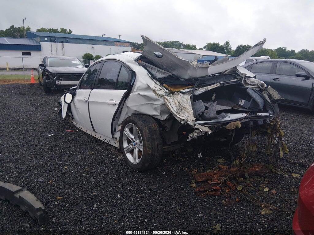 WBAPN7C56BA780791 2011 BMW 335D photo no. 3