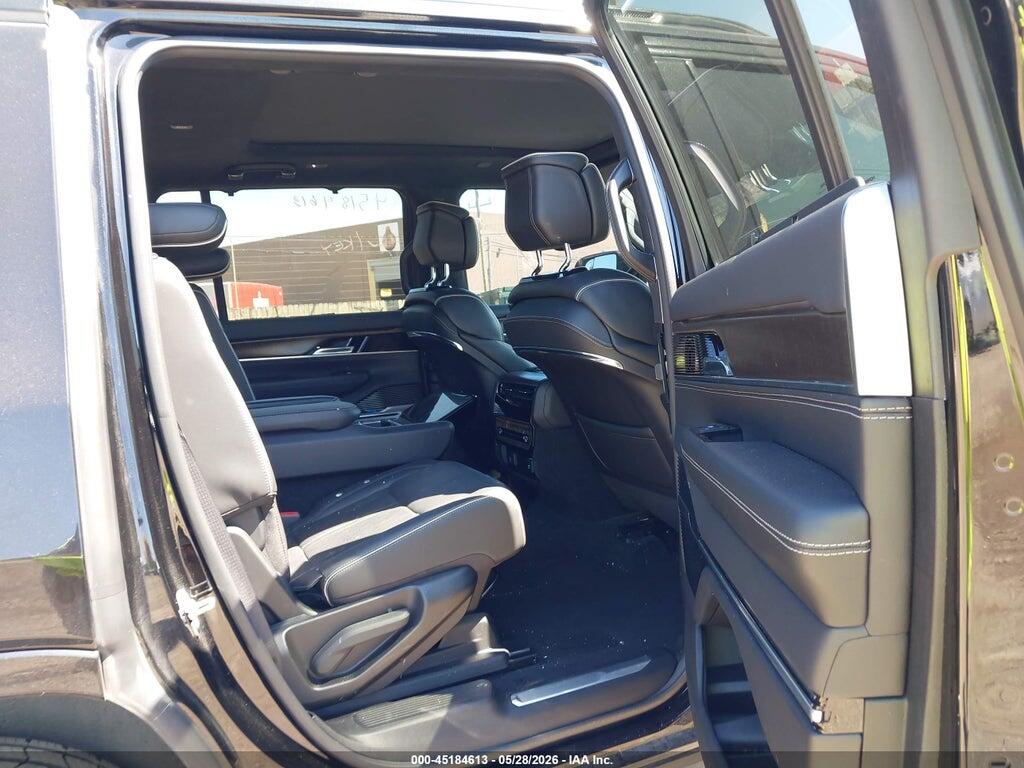 1C4SJVFJ5NS102022 2022 JEEP GRAND WAGONEER photo no. 8