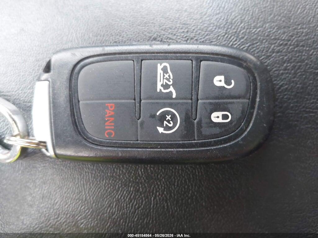 1C4PJMDX4KD437666 2019 JEEP CHEROKEE photo no. 11