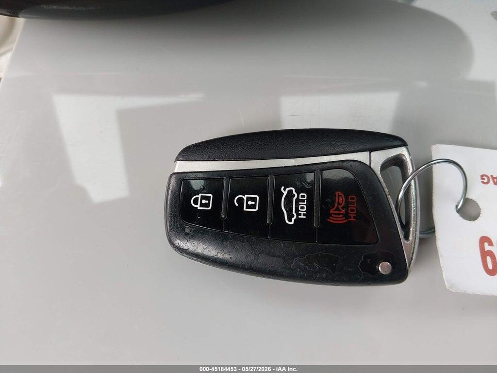 KMHGN4JE2FU087317 2015 HYUNDAI GENESIS photo no. 11