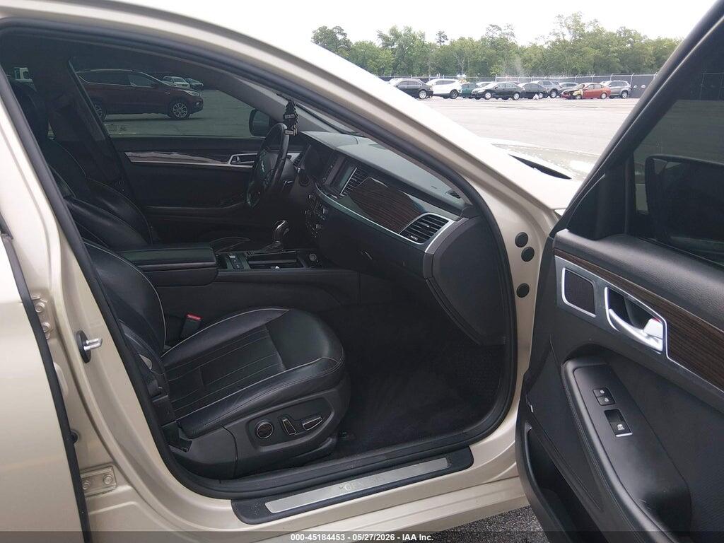 KMHGN4JE2FU087317 2015 HYUNDAI GENESIS photo no. 5