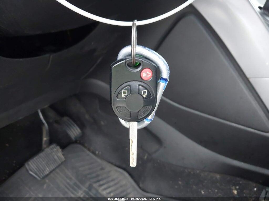 1FMCU9G92GUA04639 2016 FORD ESCAPE photo no. 11