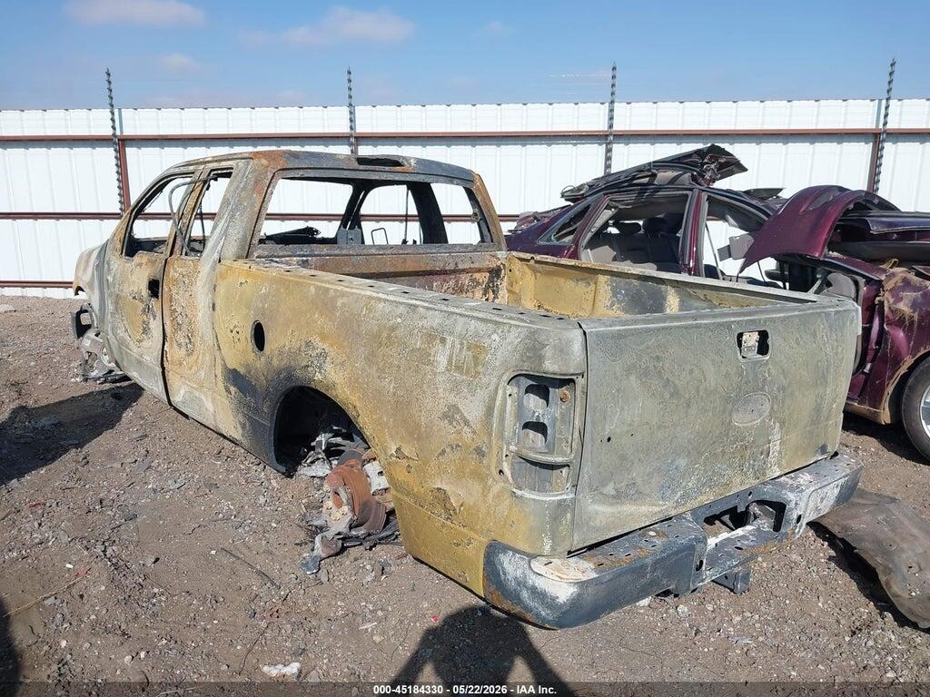 1FTPX14524NA05604 2004 FORD F-150 photo no. 3
