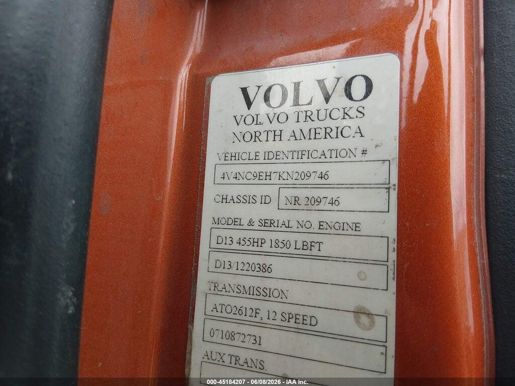 4V4NC9EH7KN209746 2019 VOLVO VNL photo no. 8
