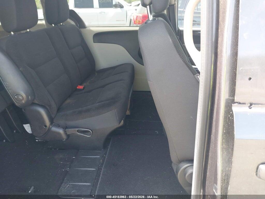 2C4RDGBG5HR869516 2017 DODGE GRAND CARAVAN photo no. 8