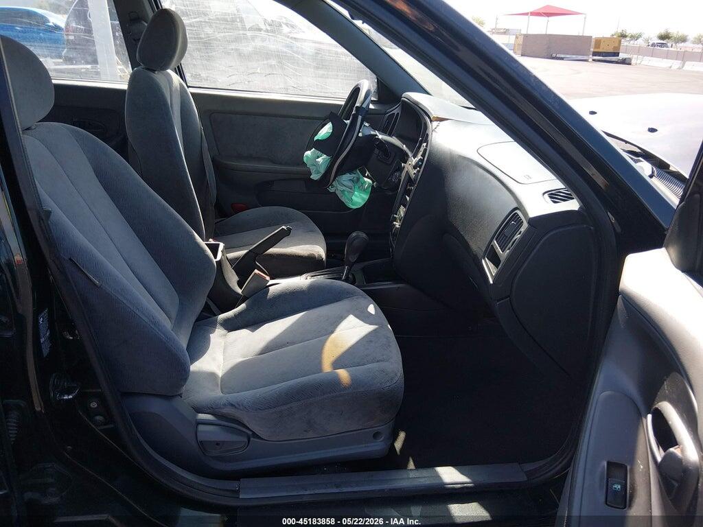 KMHDN46D05U018613 2005 HYUNDAI ELANTRA photo no. 5