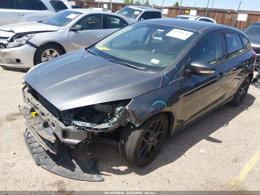 1FADP3K28GL286367 2016 FORD FOCUS photo no. 2