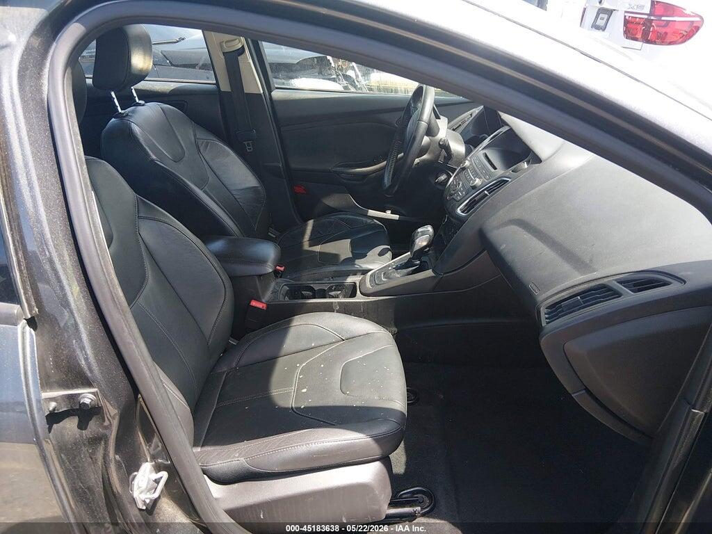 1FADP3K28GL286367 2016 FORD FOCUS photo no. 5