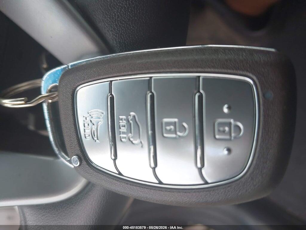 KM8J3CA28HU393386 2017 HYUNDAI TUCSON photo no. 11