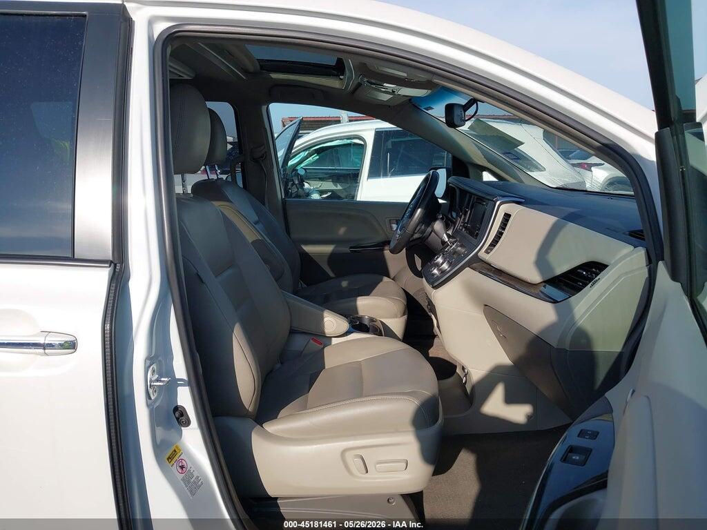 5TDYZ3DC7HS848433 2017 TOYOTA SIENNA photo no. 5