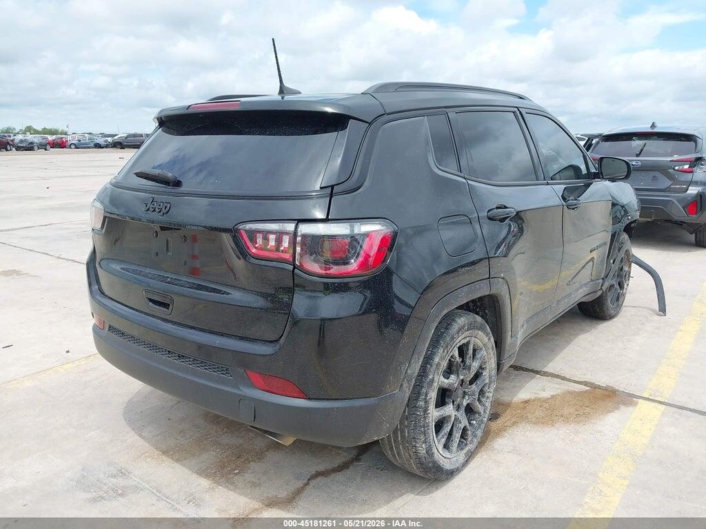 3C4NJCBB1NT178030 2022 JEEP COMPASS photo no. 4
