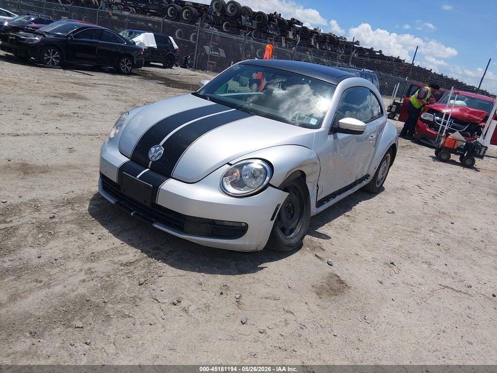 3VWJP7AT7CM628881 2012 VOLKSWAGEN BEETLE photo no. 2