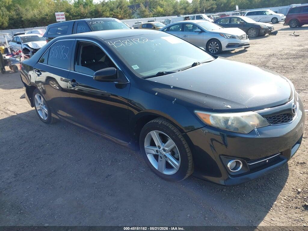4T1BF1FK0EU431469 2014 TOYOTA CAMRY photo no. 1