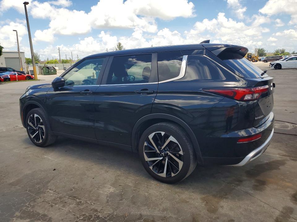 2023 MITSUBISHI OUTLANDER SE — Фото 2 из 14