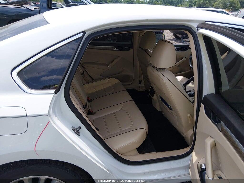 1VWBS7A32GC043068 2016 VOLKSWAGEN PASSAT photo no. 8