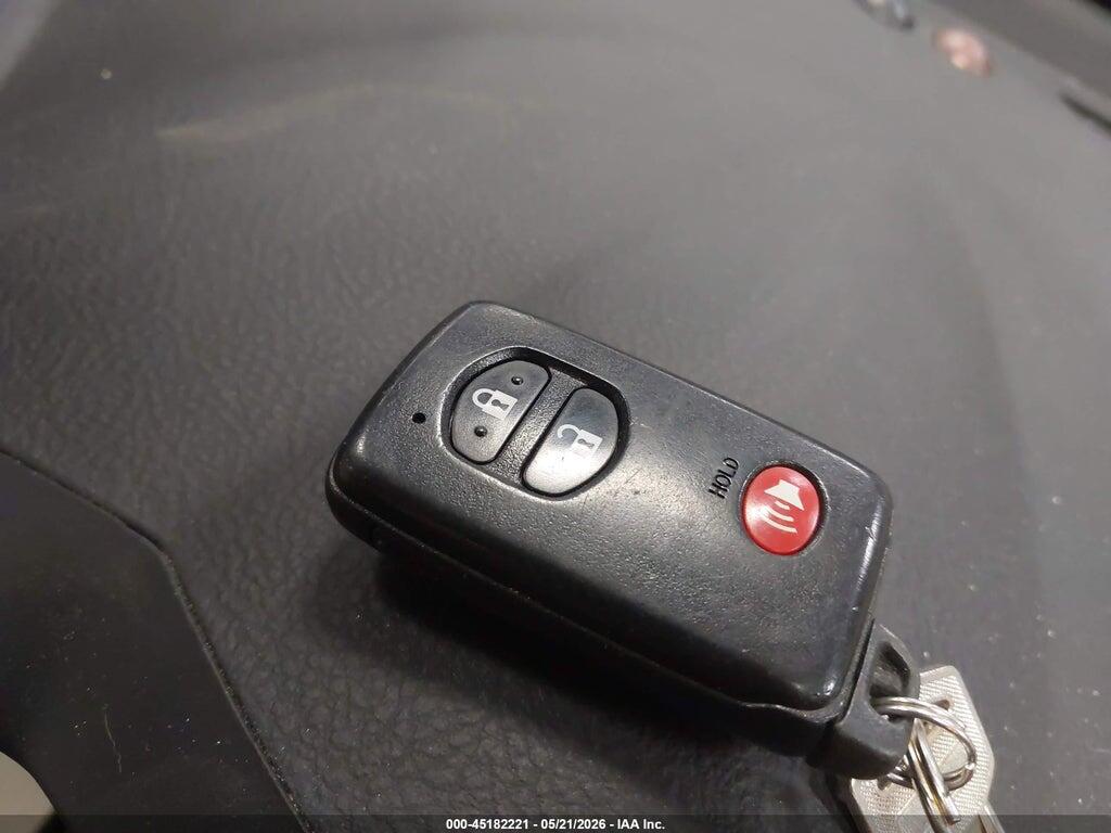 JTMDK4DV8AD011833 2010 TOYOTA RAV4 photo no. 11