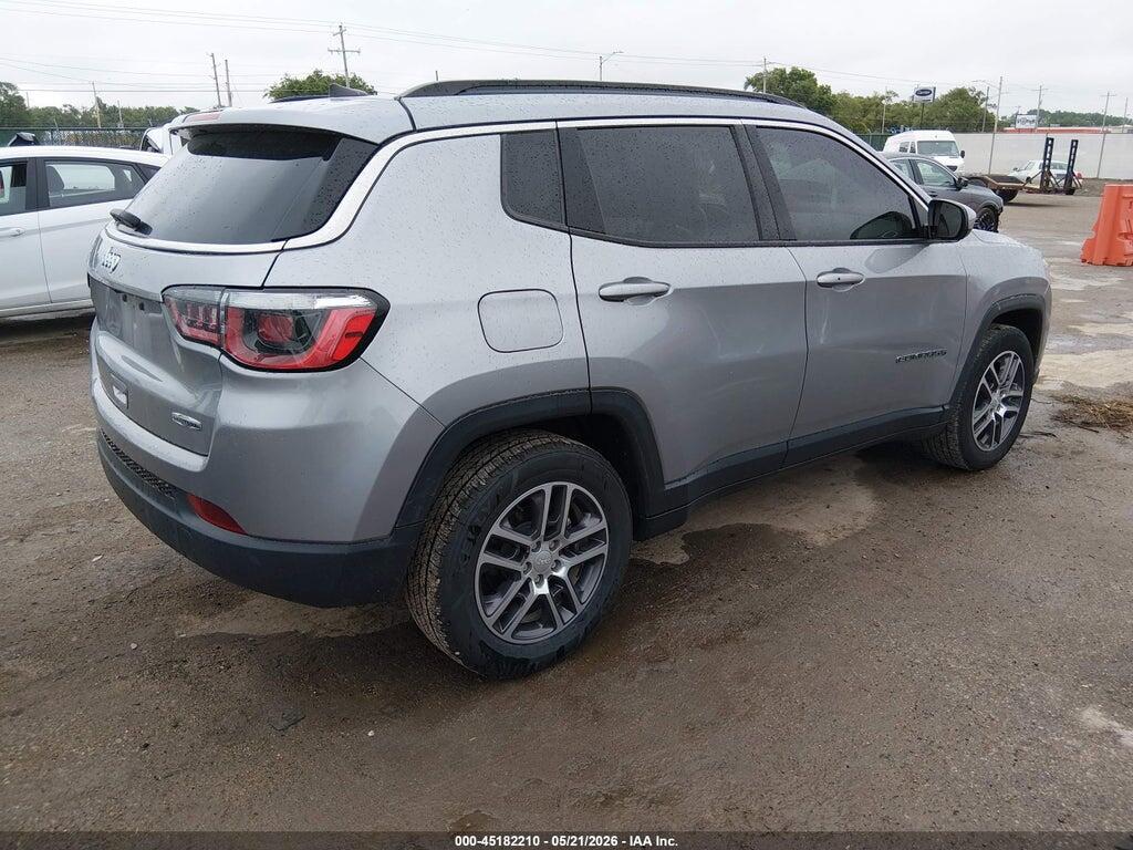 3C4NJCBB9JT108625 2018 JEEP COMPASS photo no. 4