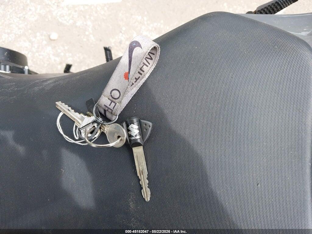 JS1GN7FA7S7101372 2025 SUZUKI GSX-R600 photo no. 11