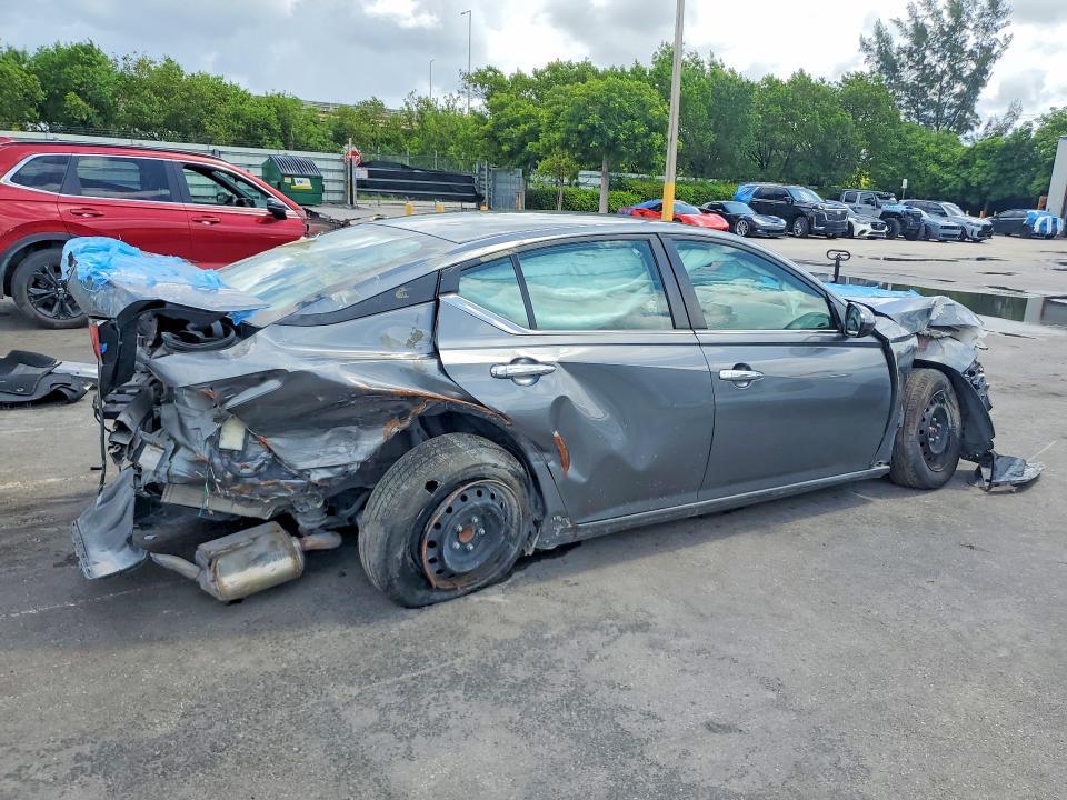 2023 NISSAN ALTIMA 2.5 S — Фото 3 из 12