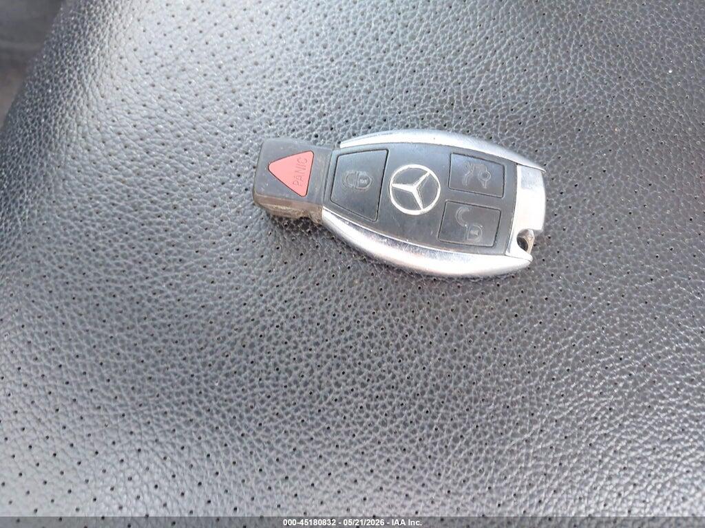 WDDGF5EB7BA473577 2011 MERCEDES-BENZ C photo no. 11