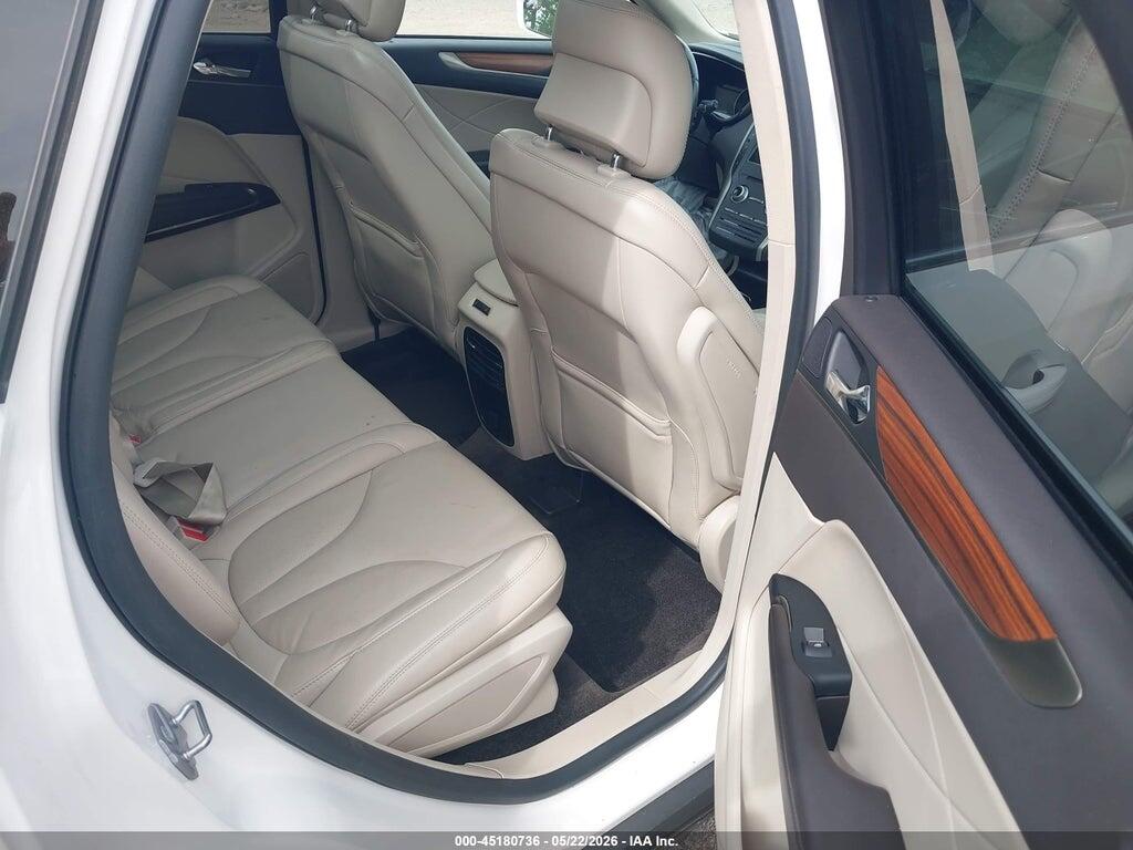 5LMCJ2D90JUL14751 2018 LINCOLN MKC photo no. 8