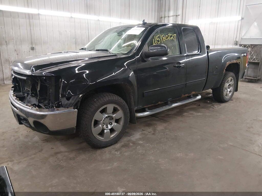 1GTR2WE30BZ379555 2011 GMC SIERRA 1500 photo no. 2