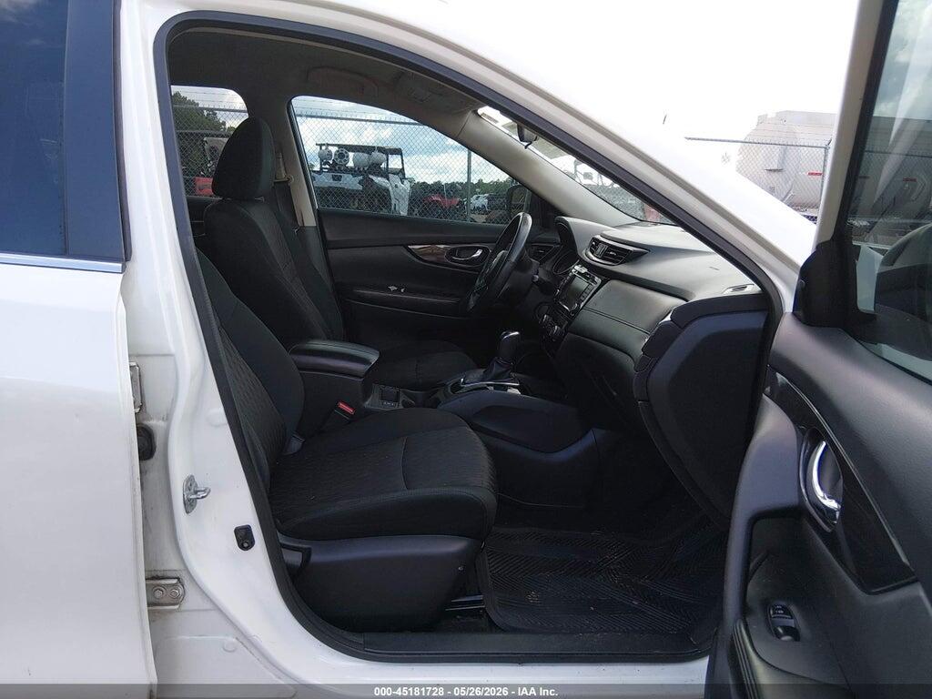 5N1AT2MT8JC753590 2018 NISSAN ROGUE photo no. 5
