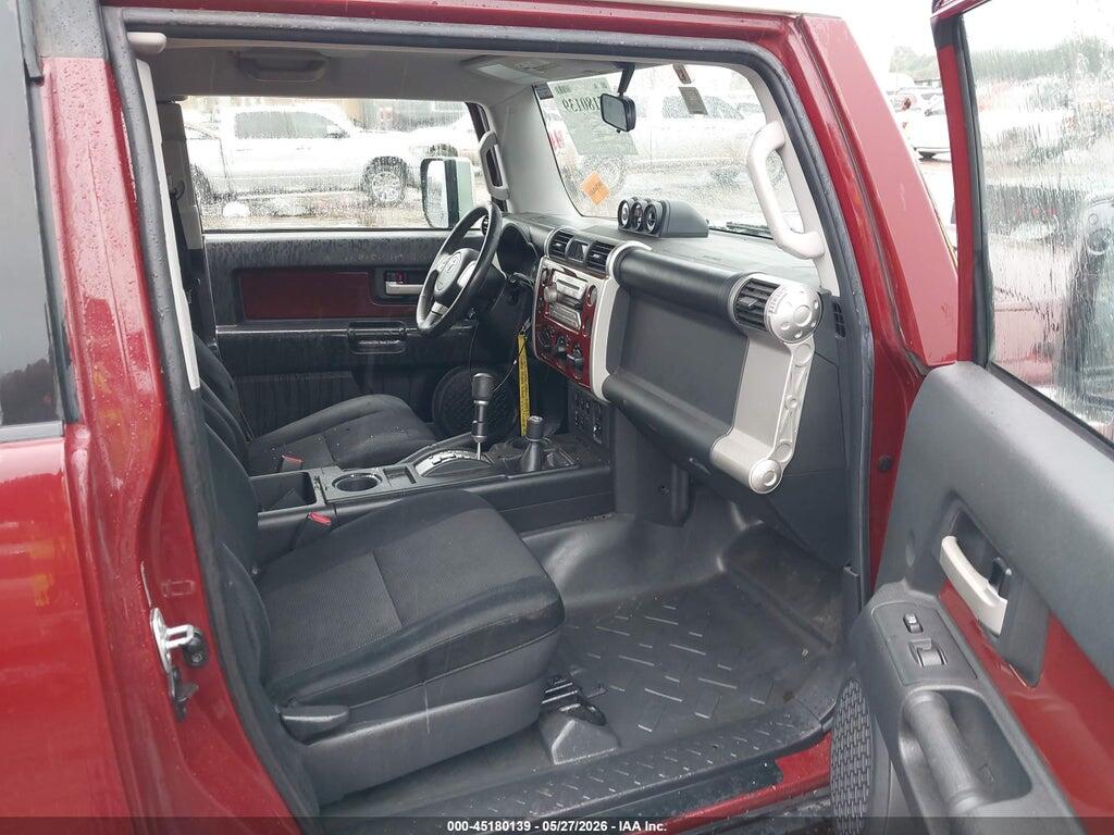 JTEBU11F08K005443 2008 TOYOTA FJ CRUISER photo no. 5
