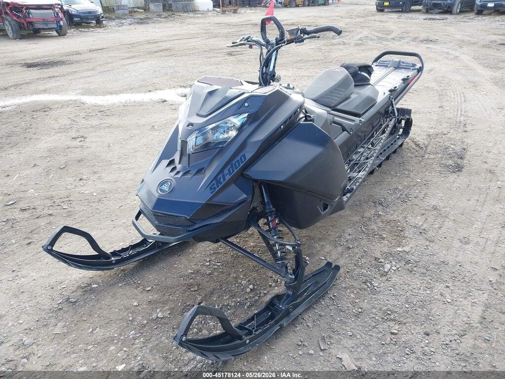 2BPSTANB7NV000078 2022 SKI-DOO SUMMIT X 670 photo no. 2