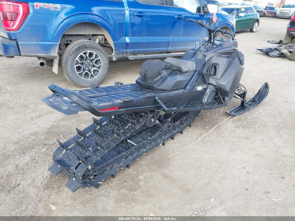 2BPSTANB7NV000078 2022 SKI-DOO SUMMIT X 670 photo no. 4