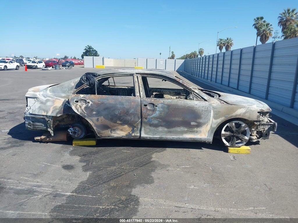 4T1BF3EK3AU517432 2010 TOYOTA CAMRY photo no. 12