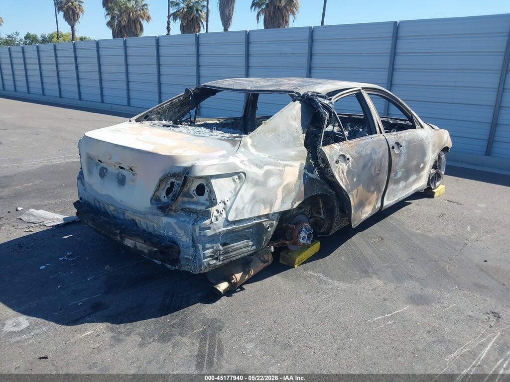 4T1BF3EK3AU517432 2010 TOYOTA CAMRY photo no. 4