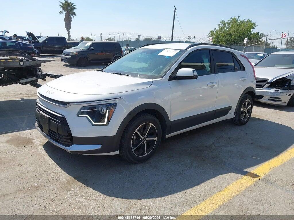 KNDCR3LE4R5169577 2024 KIA NIRO photo no. 2