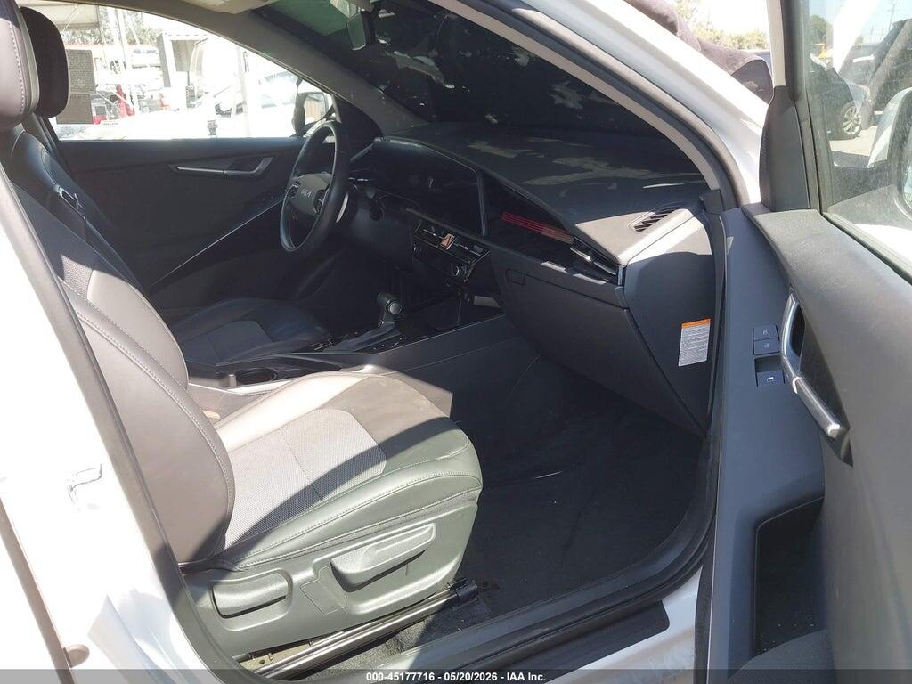 KNDCR3LE4R5169577 2024 KIA NIRO photo no. 5