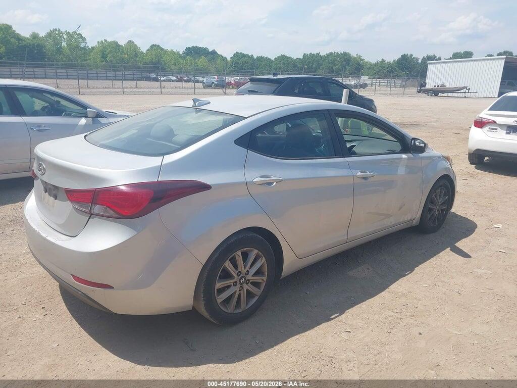 5NPDH4AE0GH656739 2016 HYUNDAI ELANTRA photo no. 4