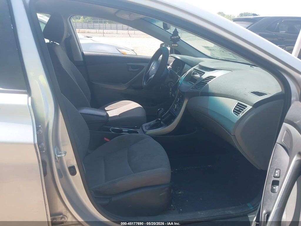 5NPDH4AE0GH656739 2016 HYUNDAI ELANTRA photo no. 5
