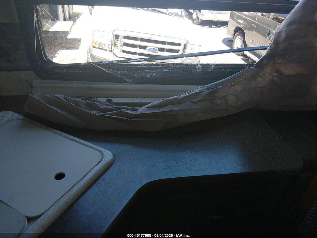 4YDF27821AC507134 2010 KEYSTONE RV OTHER photo no. 12