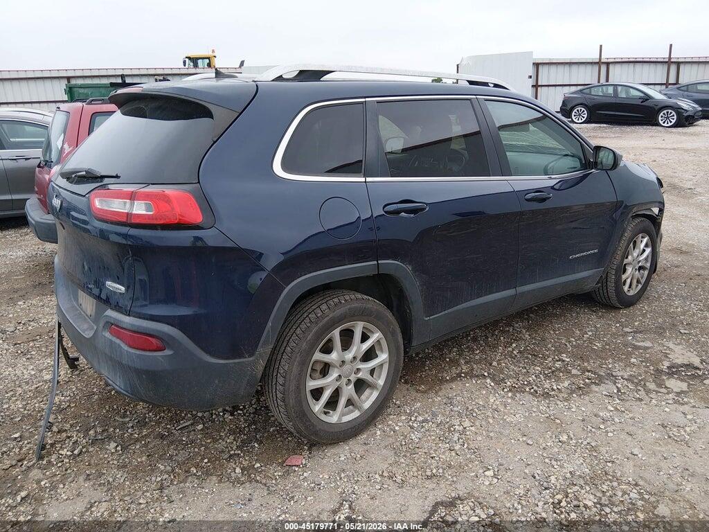 1C4PJLCB3GW159824 2016 JEEP CHEROKEE photo no. 4