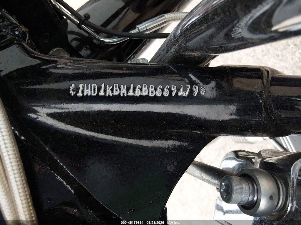 1HD1KBM16BB669179 2011 HARLEY-DAVIDSON FLHX photo no. 10