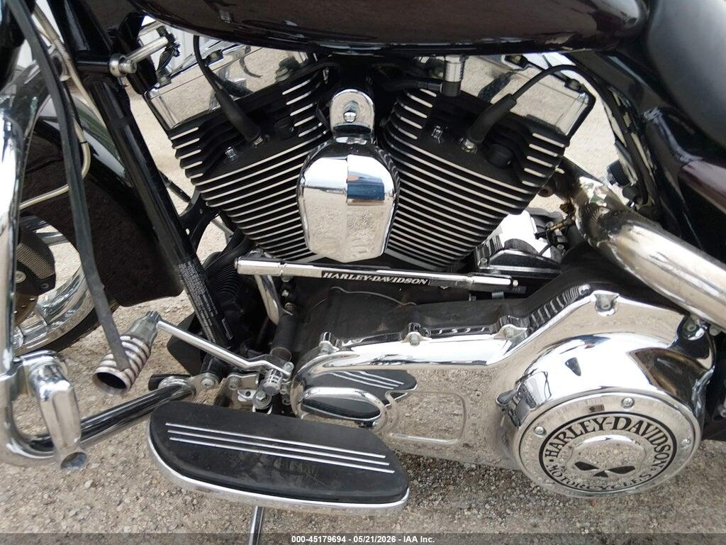 1HD1KBM16BB669179 2011 HARLEY-DAVIDSON FLHX photo no. 9