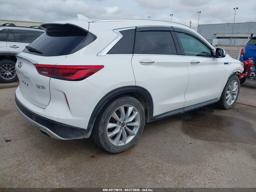 3PCAJ5M10KF125909 2019 INFINITI QX50 photo no. 4