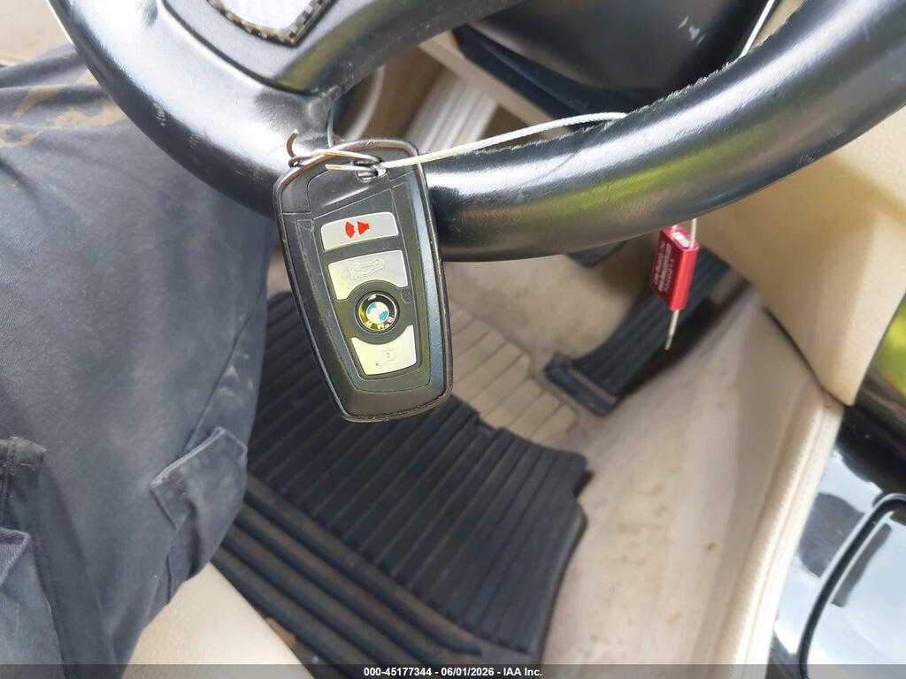 WBA5A5C56FD518099 2015 BMW 528I photo no. 11